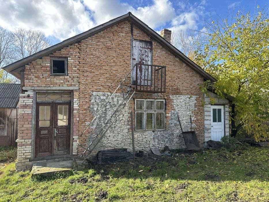 Продається будинок в с. Розношинці (біля м. Збараж) продаж земельна