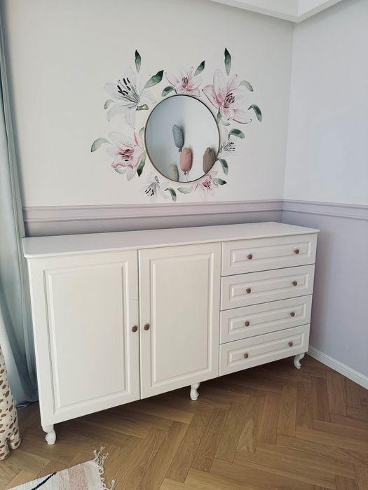 Komoda biała. Szafka