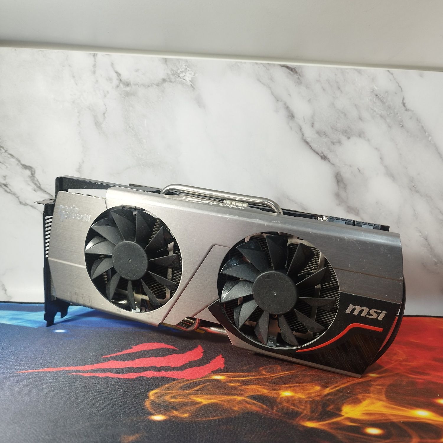 Продам відеокарту MSI GTX 580 2GB