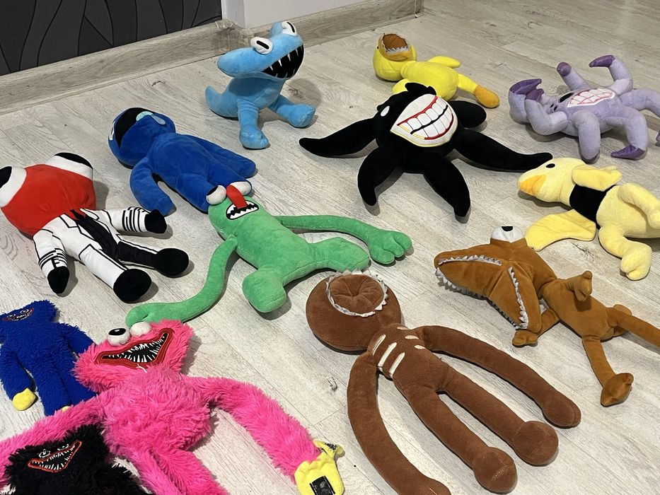 Набір іграшок Rainbow friends roblox персонаж іграшки