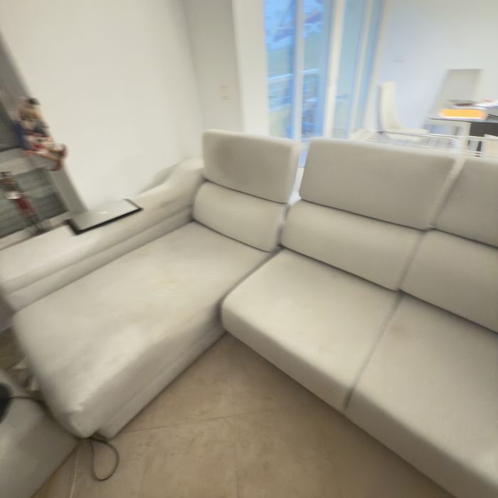 Sofa Estofado com Chaise Long