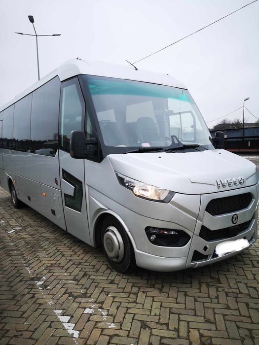 IVECO 70C21 VIP • 35 miejsc • CESJA LEASINGU • 2023 r. • Automat • ASO
