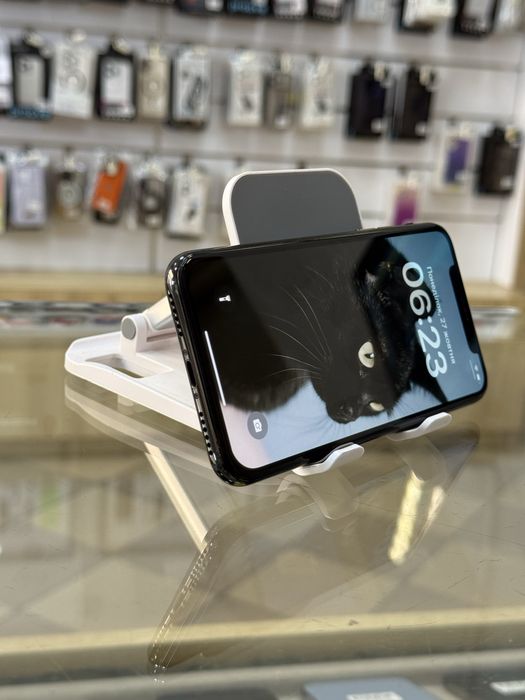 iPhone X 64Gb Black  Neverlock.