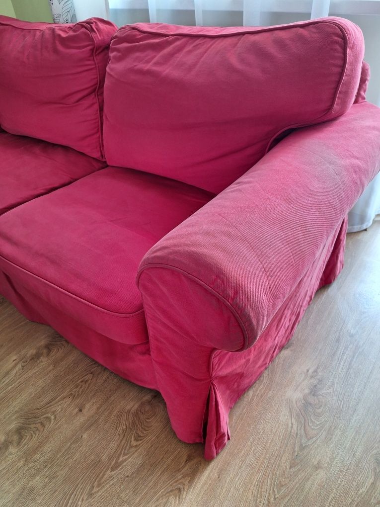 Sofa kanapa IKEA EKTORP 2-osobowa czerwona nierozkładana wygodna
