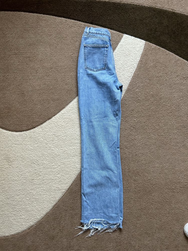 Джинси ZARA прямі (довгі)