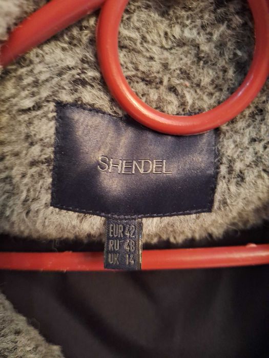 Продам жіноче демісезонне напівпальто, 42 евро  розм.