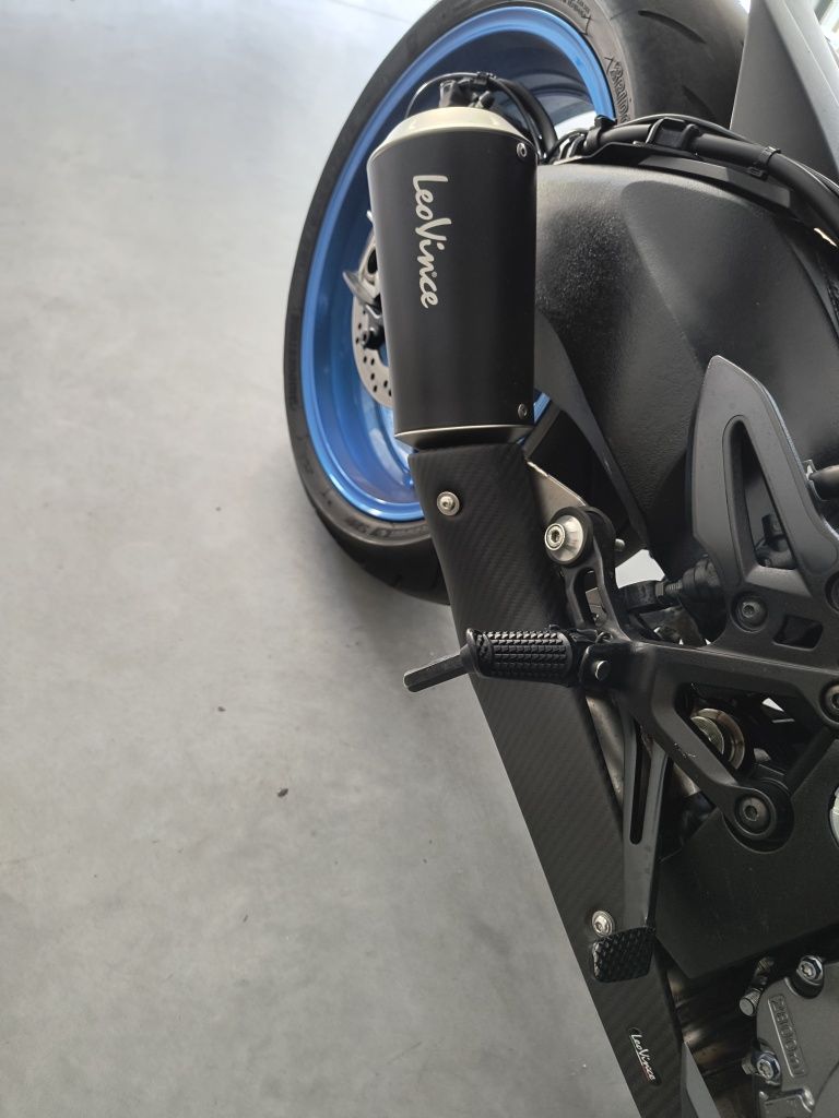 Lio Vince Slip On Suzuki GSX-S