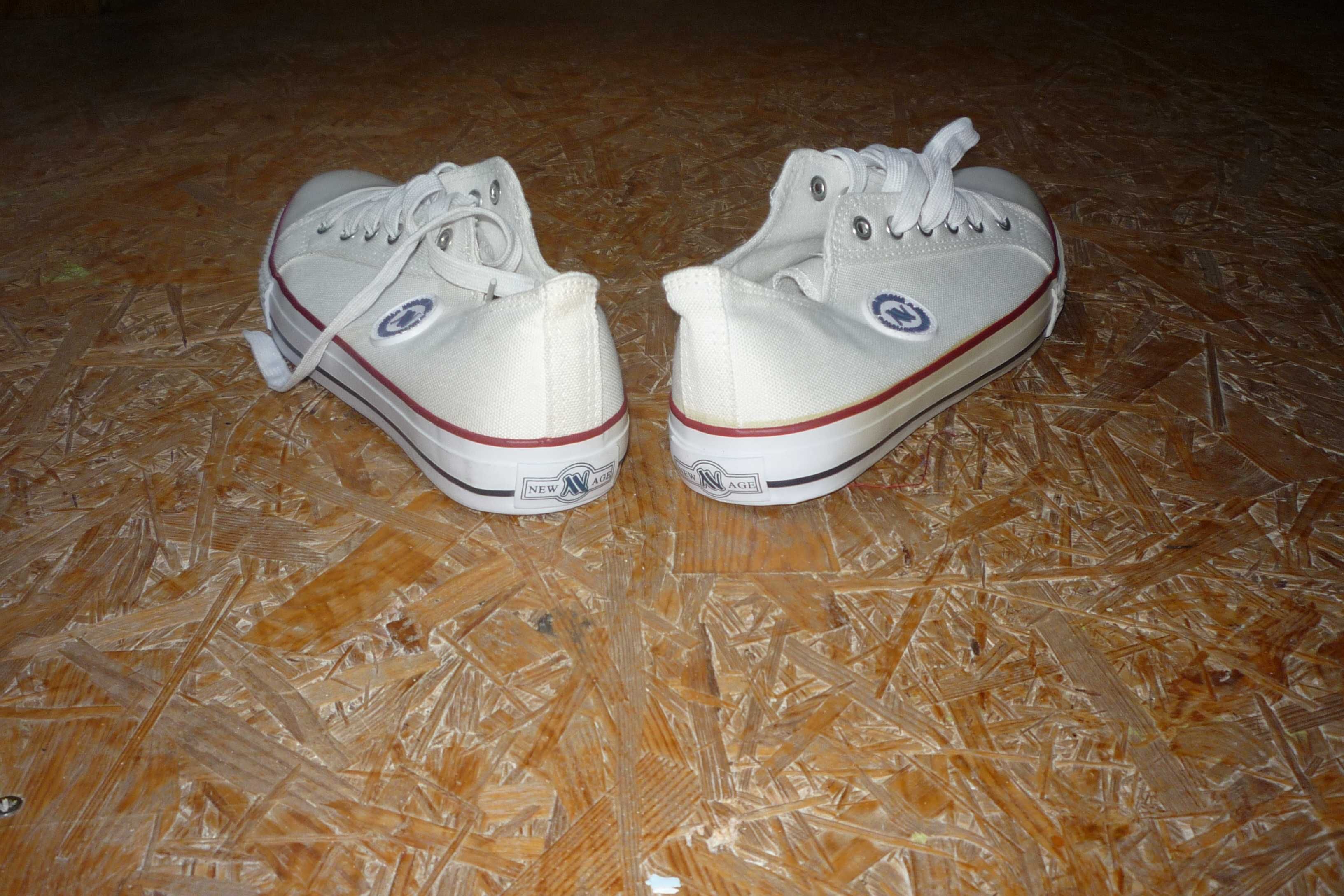Trampki Czarne NewAge 081 White/Białe r.41 powyst