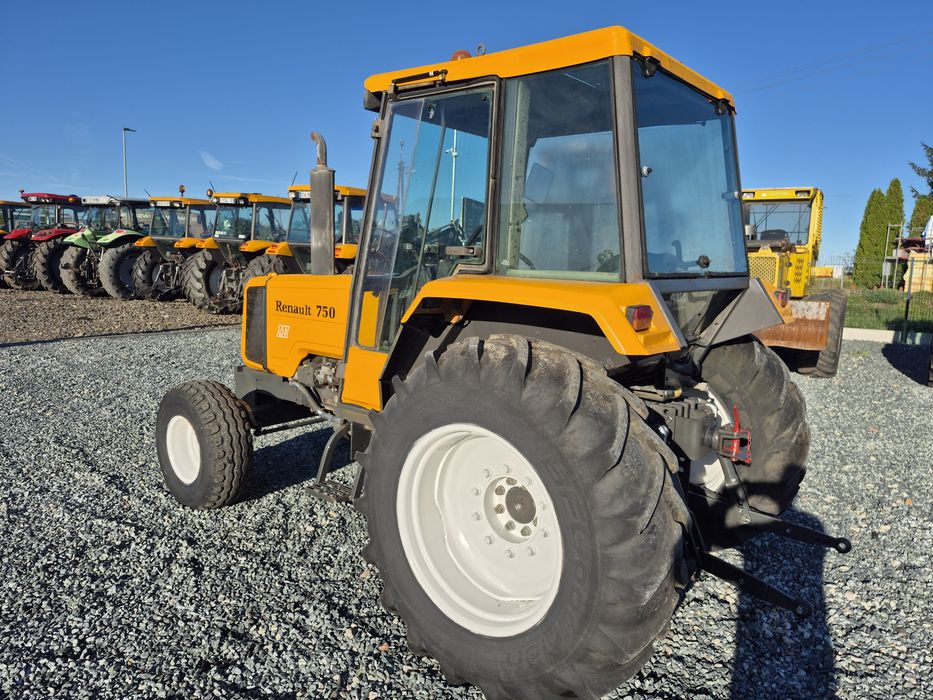 Renault 750 silnik MWM fendt stan bardzo dobry !!! Jak zetor URSUS mtz