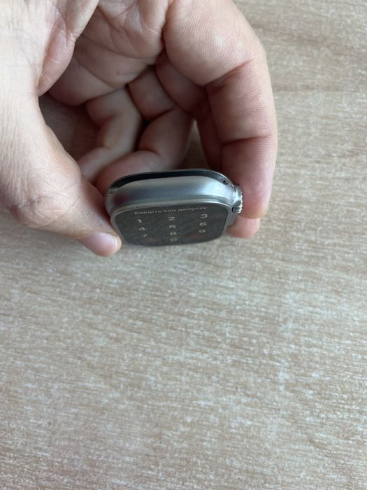 Apple Watch Ultra 2 Titanium