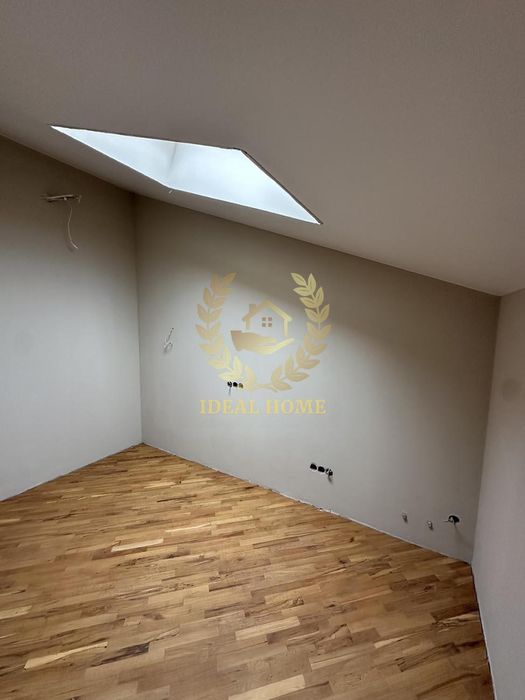 Продаж дворівневої 3к. квартири, м. Сирець