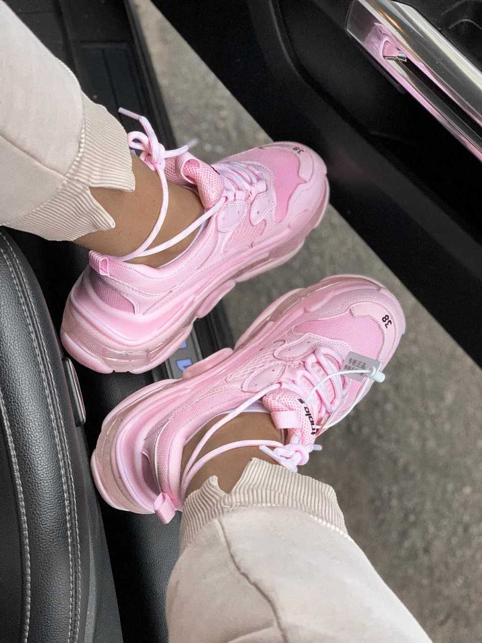 Balenciaga TRIPLE S Rose pink