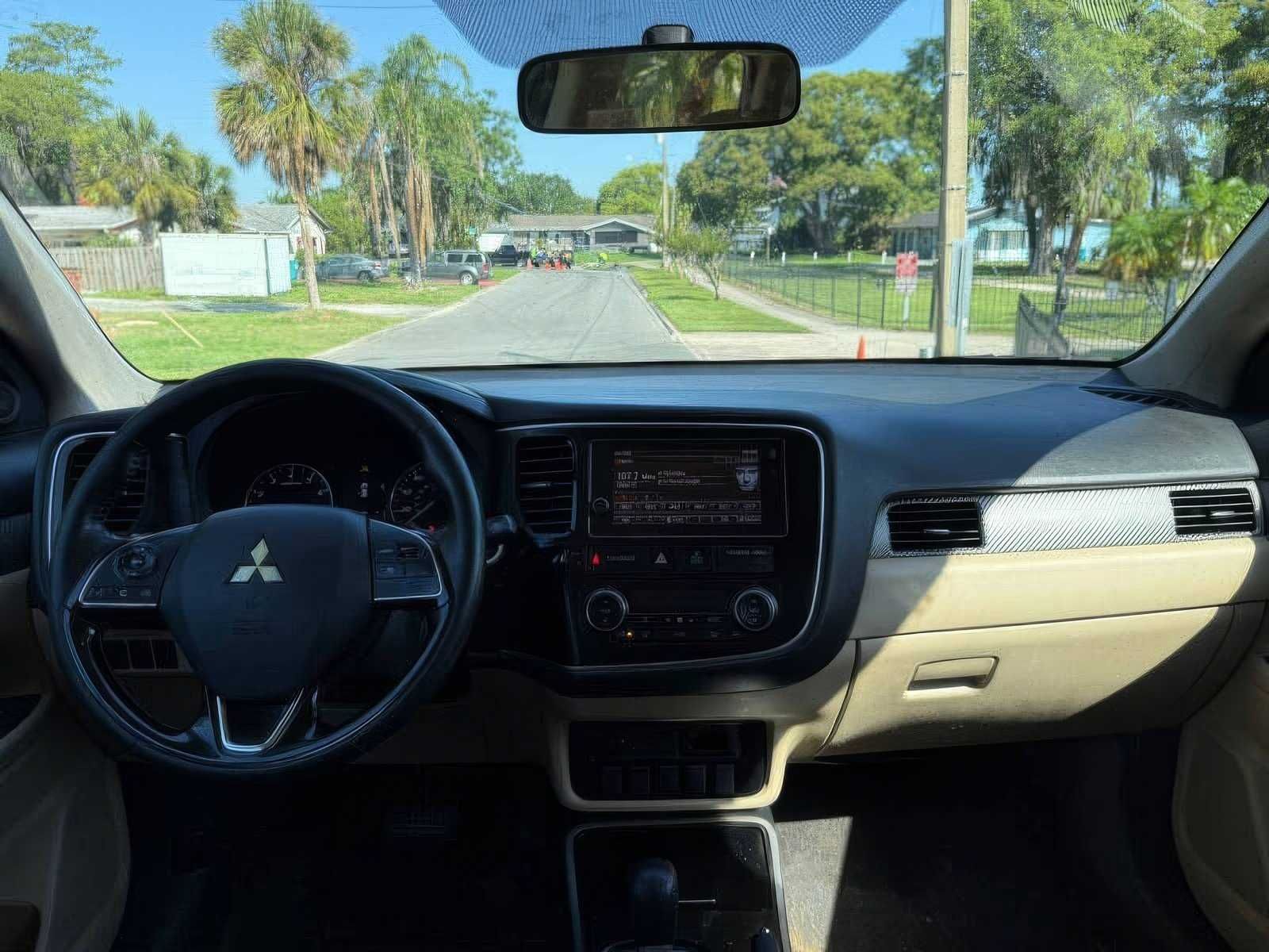 2018 Mitsubishi OutlanderI SE