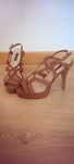 Sapatos elegantes para festa