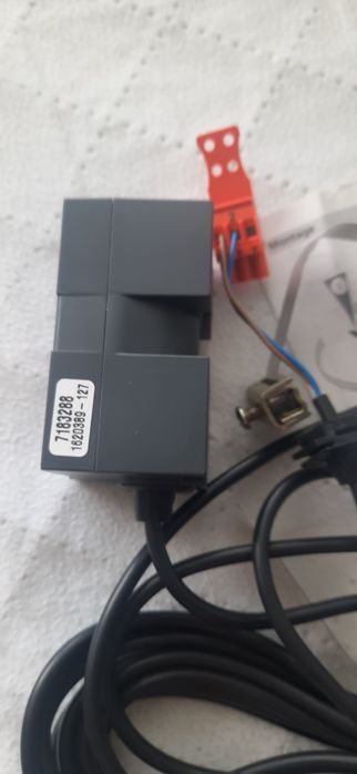 7183288 Оригінальний накладний датчик температури з проводом Viessman