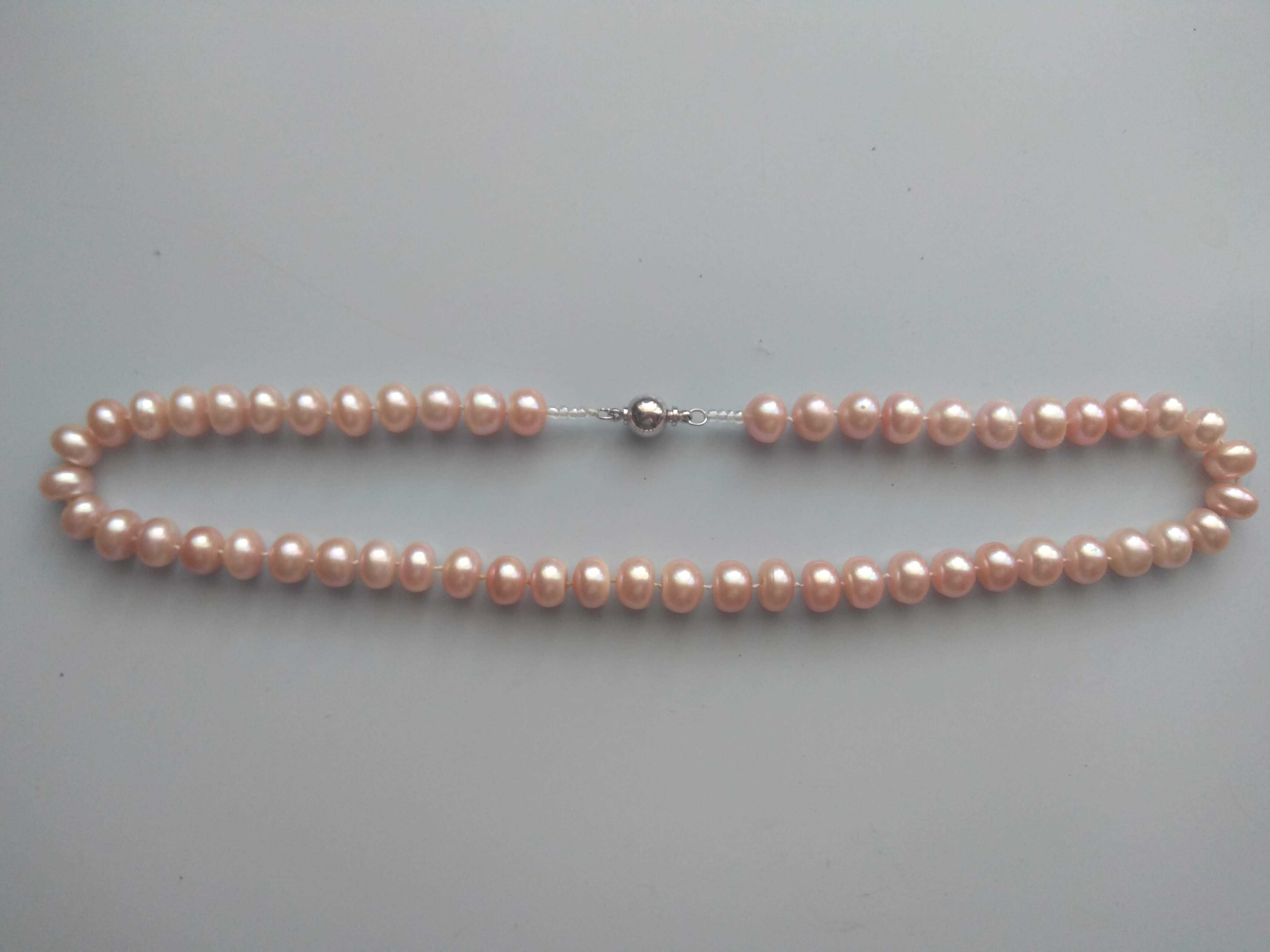 новые ожерелья из белого и розового жемчуга