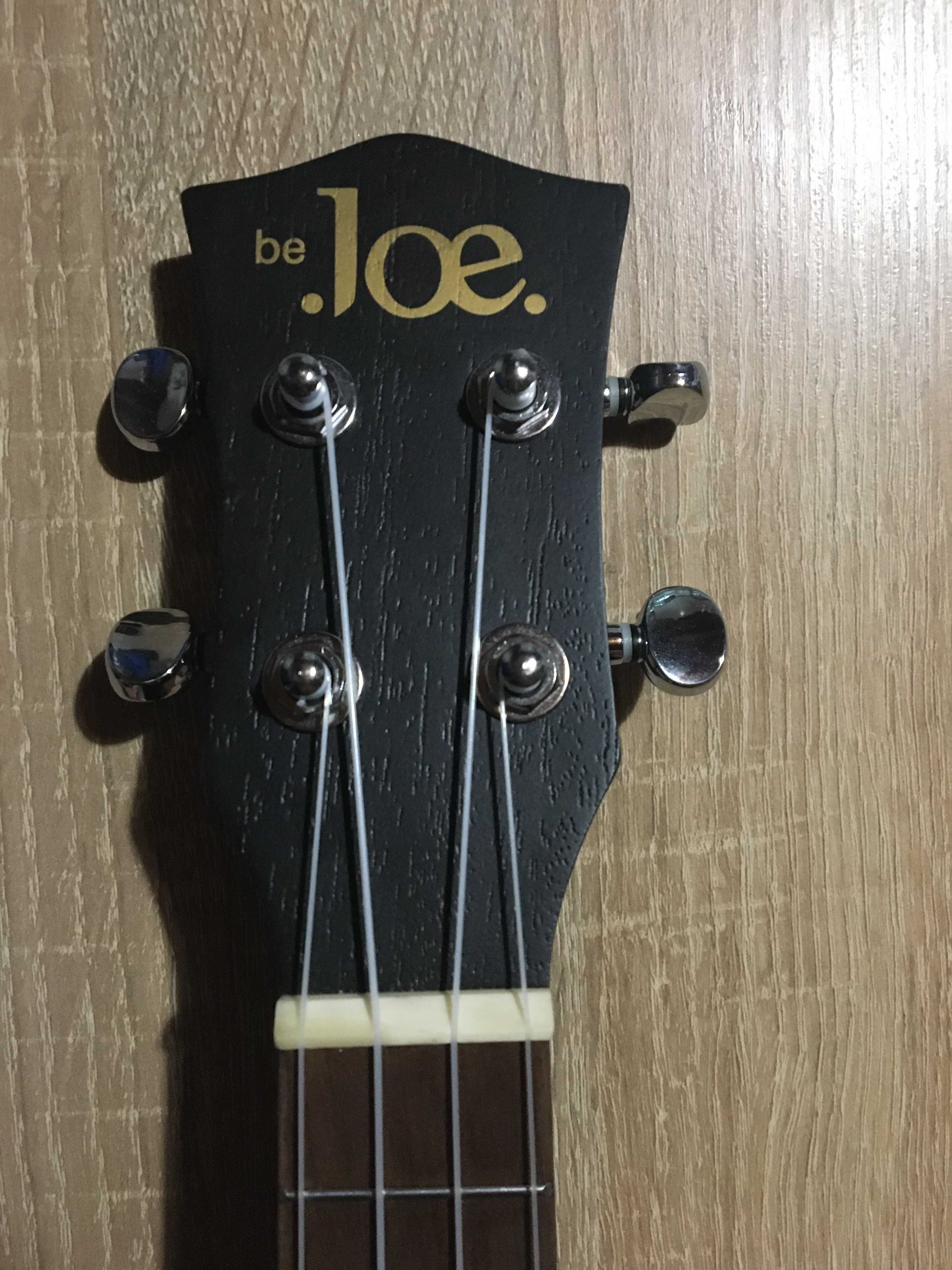 Ukulele   be JOE