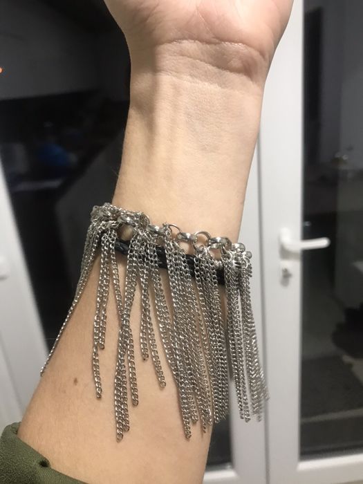 Pulseira de franjas