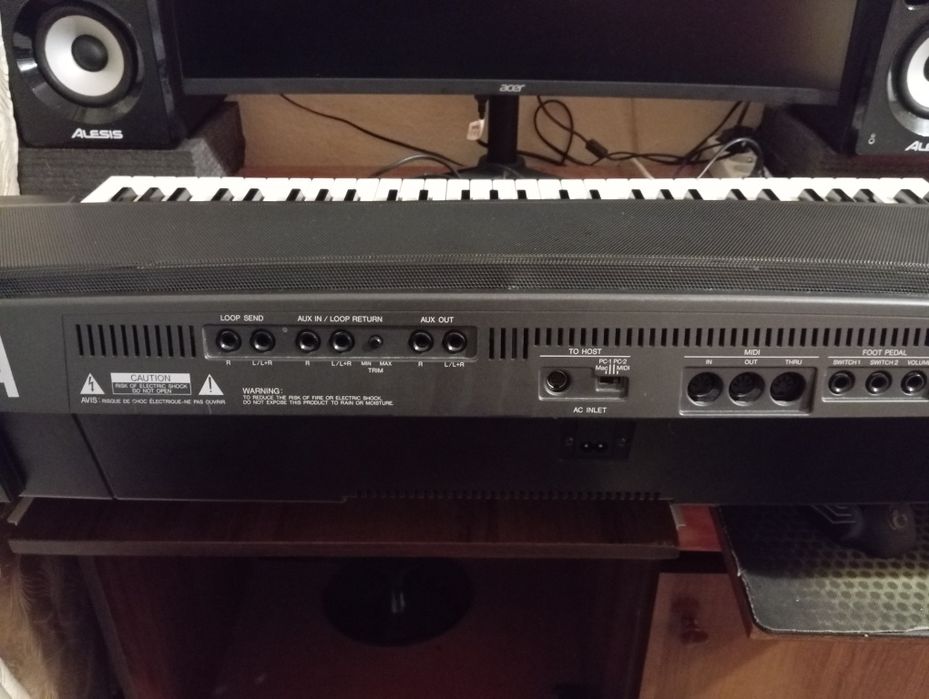 Синтезатор Yamaha psr 8000