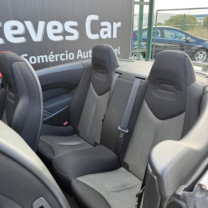 Peugeot 308 CC 1.6 e-HDi Active