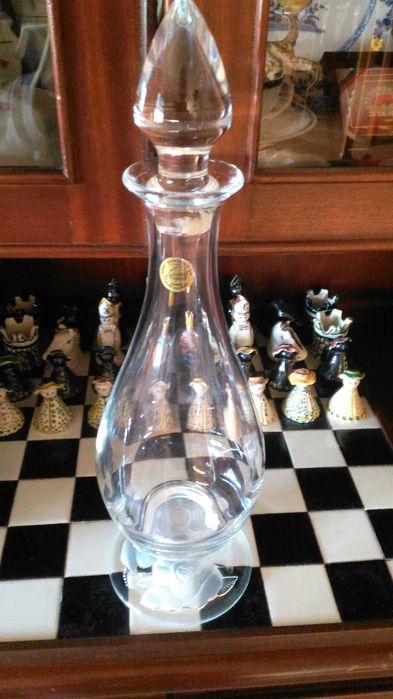 Jarra de cristal D'Arques intacta e muito elegante. Requinte