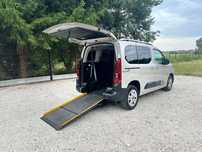 Citroën Berlingo Citroen Berlingo do przewozu osób niepełnosprawnych platforma PFRON
