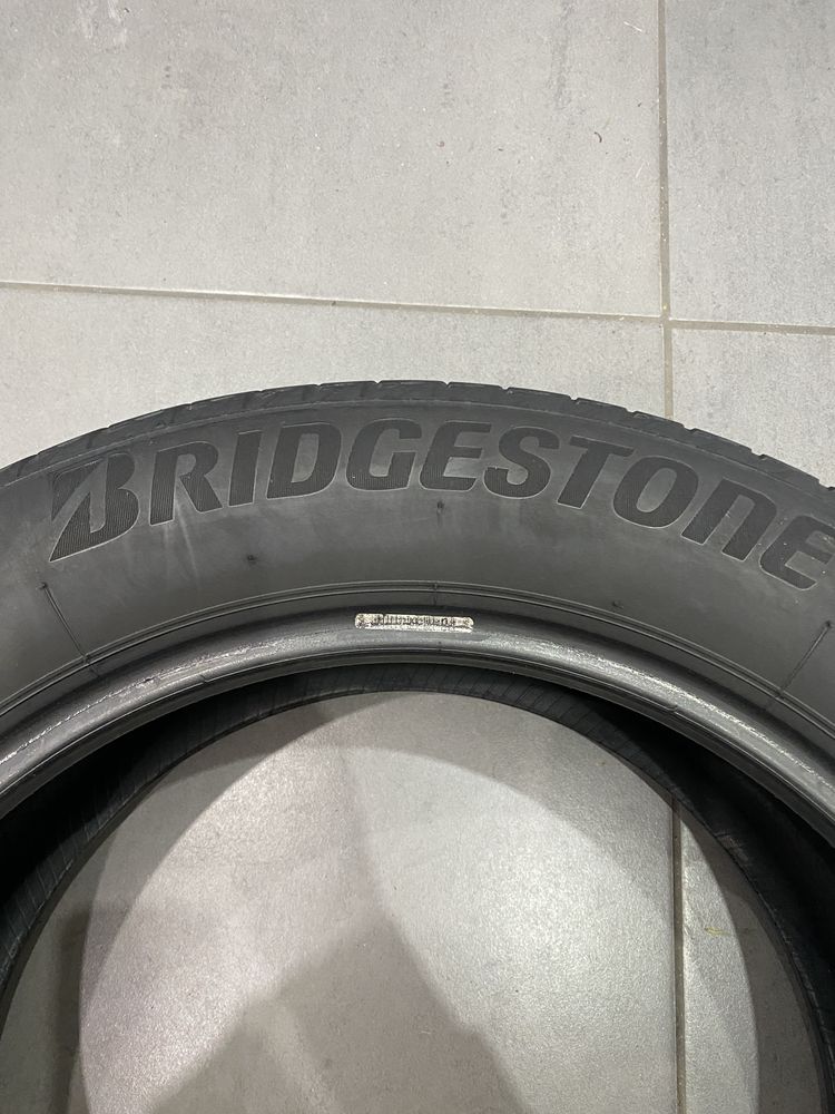 2x 225/55 R17 Bridgestone Turanza T005