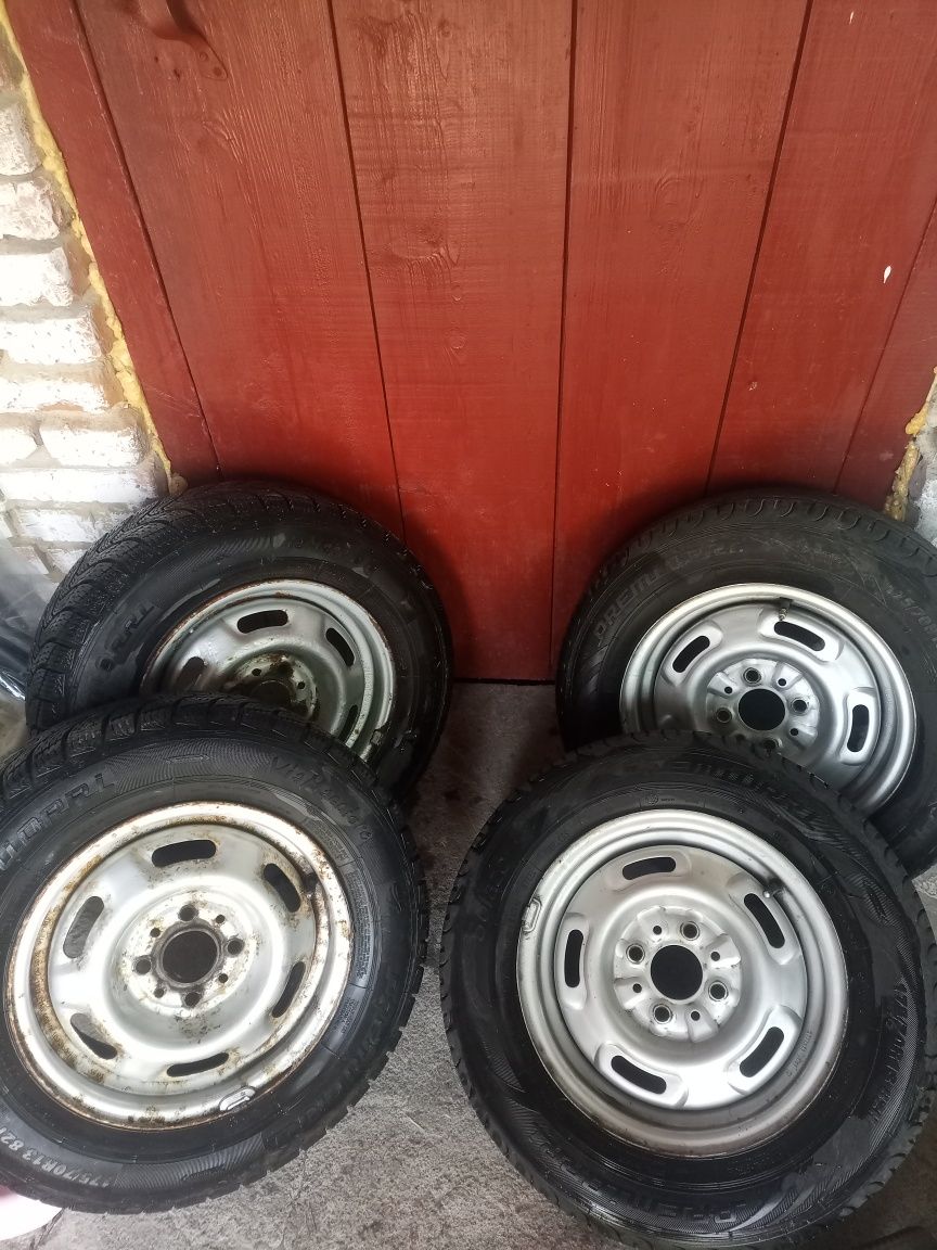 Продам колеса р13
