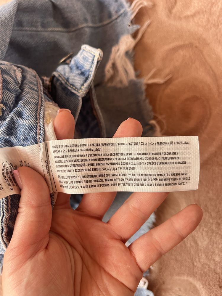 Джинсова спідниця від Hollister