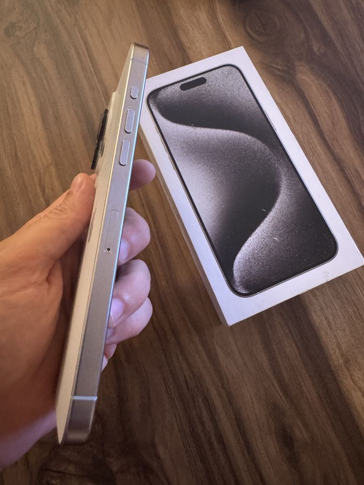 iPhone 15 Pro Max