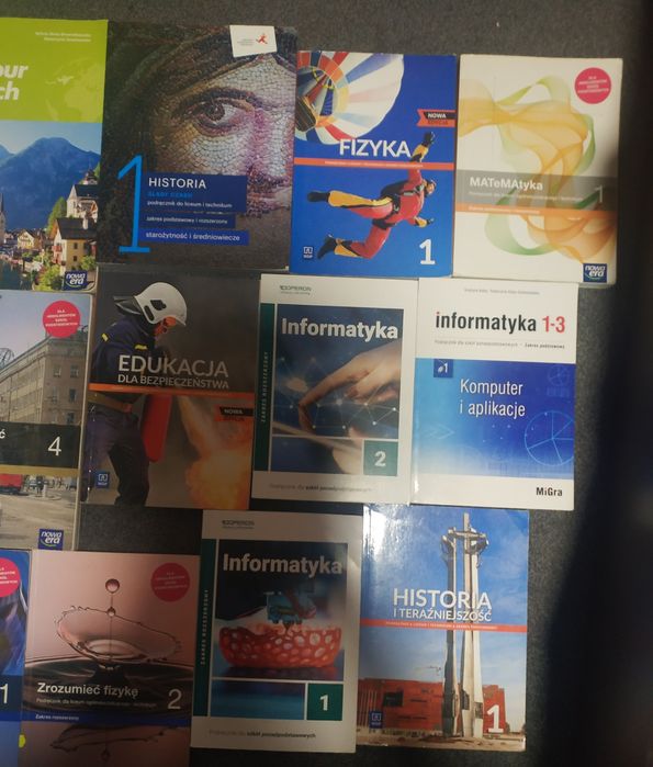 Podręczniki szkolne [Czytaj opis]
