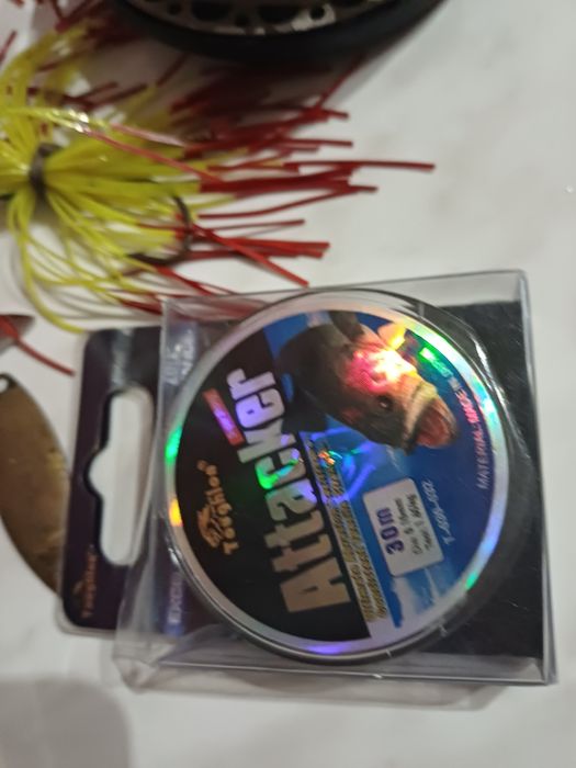 Блешні риболовні