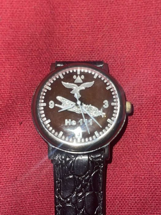 Часы наручные люфтваффе (хайнкель 111). 3 Рейха.