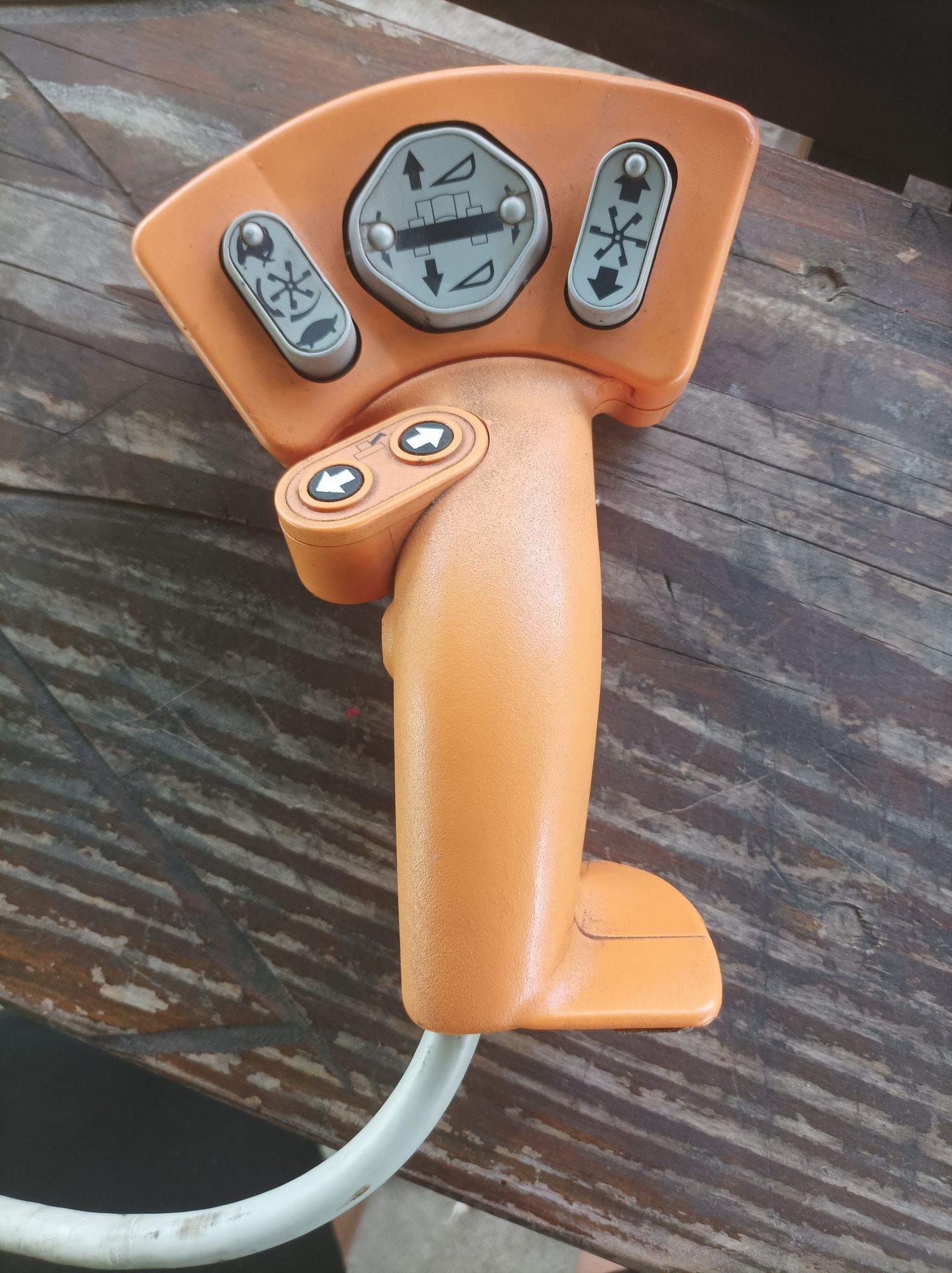 Joystick sterowania kombajnu New Holland