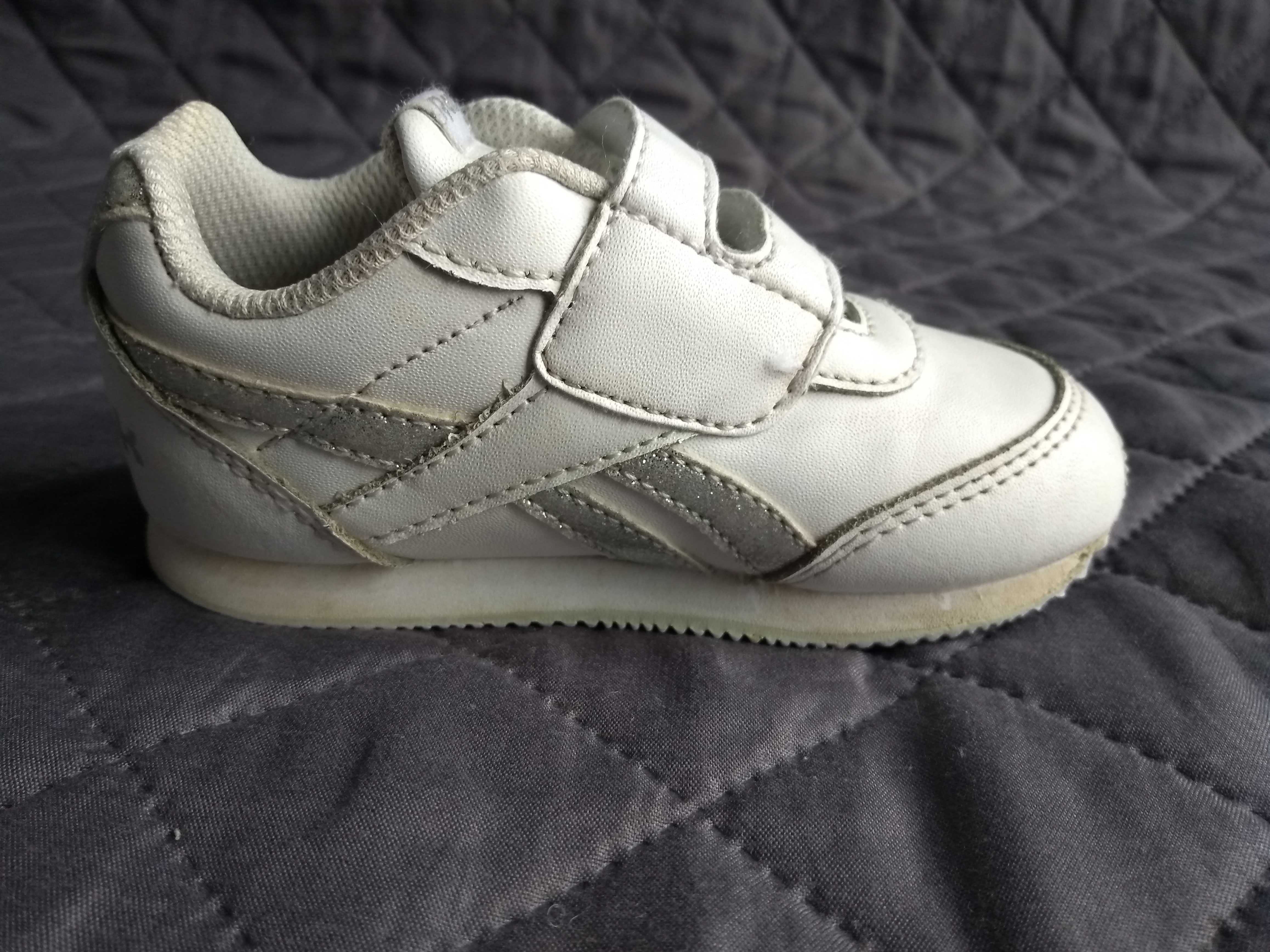 Buty Reebok dziewczęce rozmiar 22,5