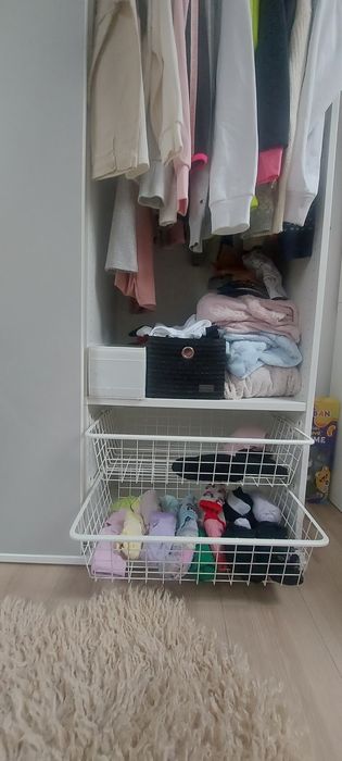 Szafa rozsuwana dziecięca + wieszaki