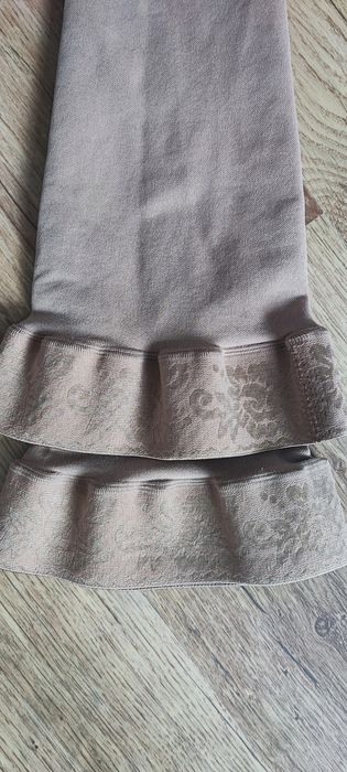 Pończochy samonośne uciskowe Mediven Comfort CCL 2