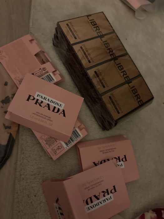 Perfumy 22 sztuki i dodatek