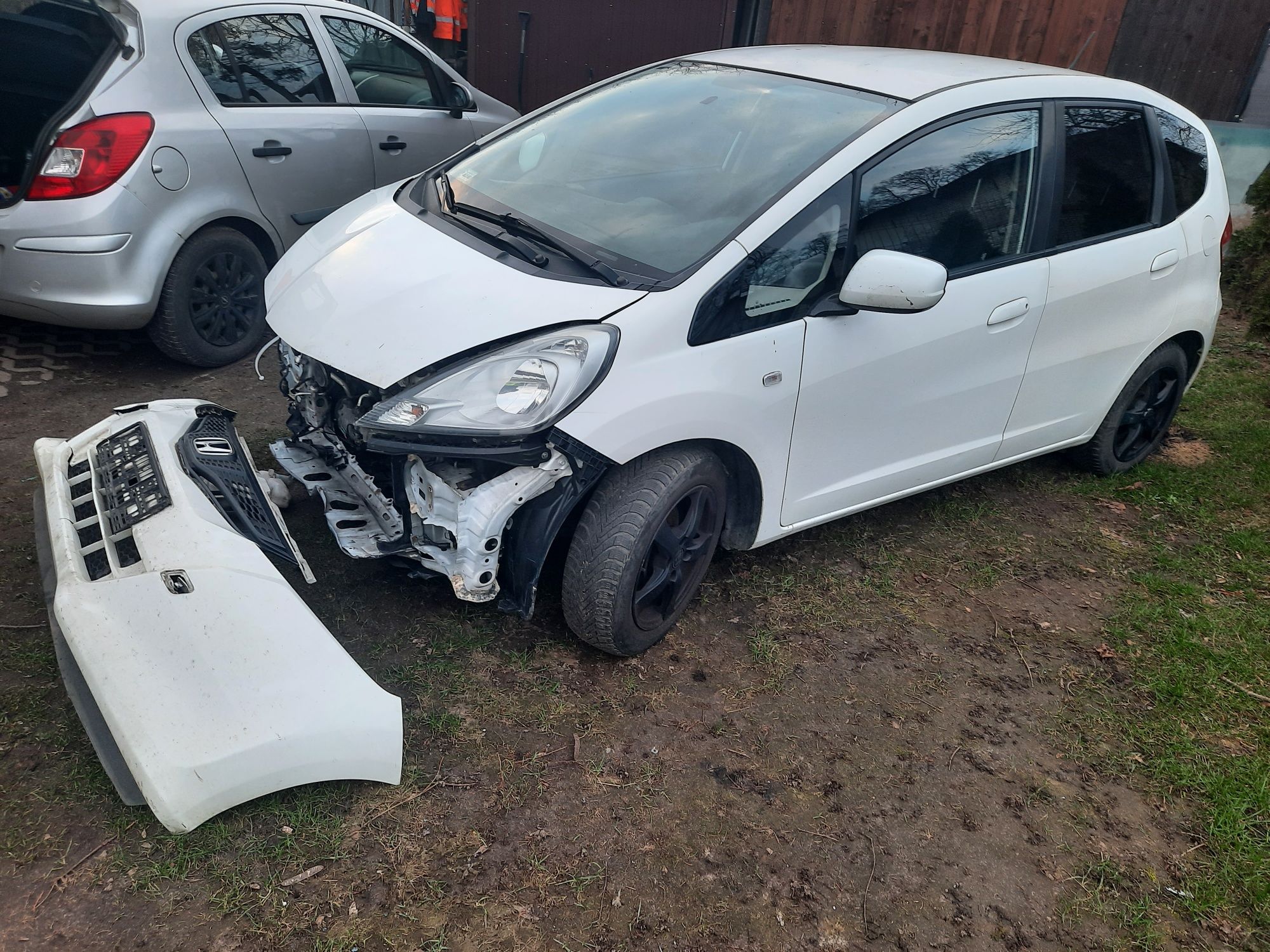 Honda Jazz pali  jeździ 1.2 benzyna okazja