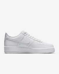 Nike Air Force 1 '07
Buty męskie