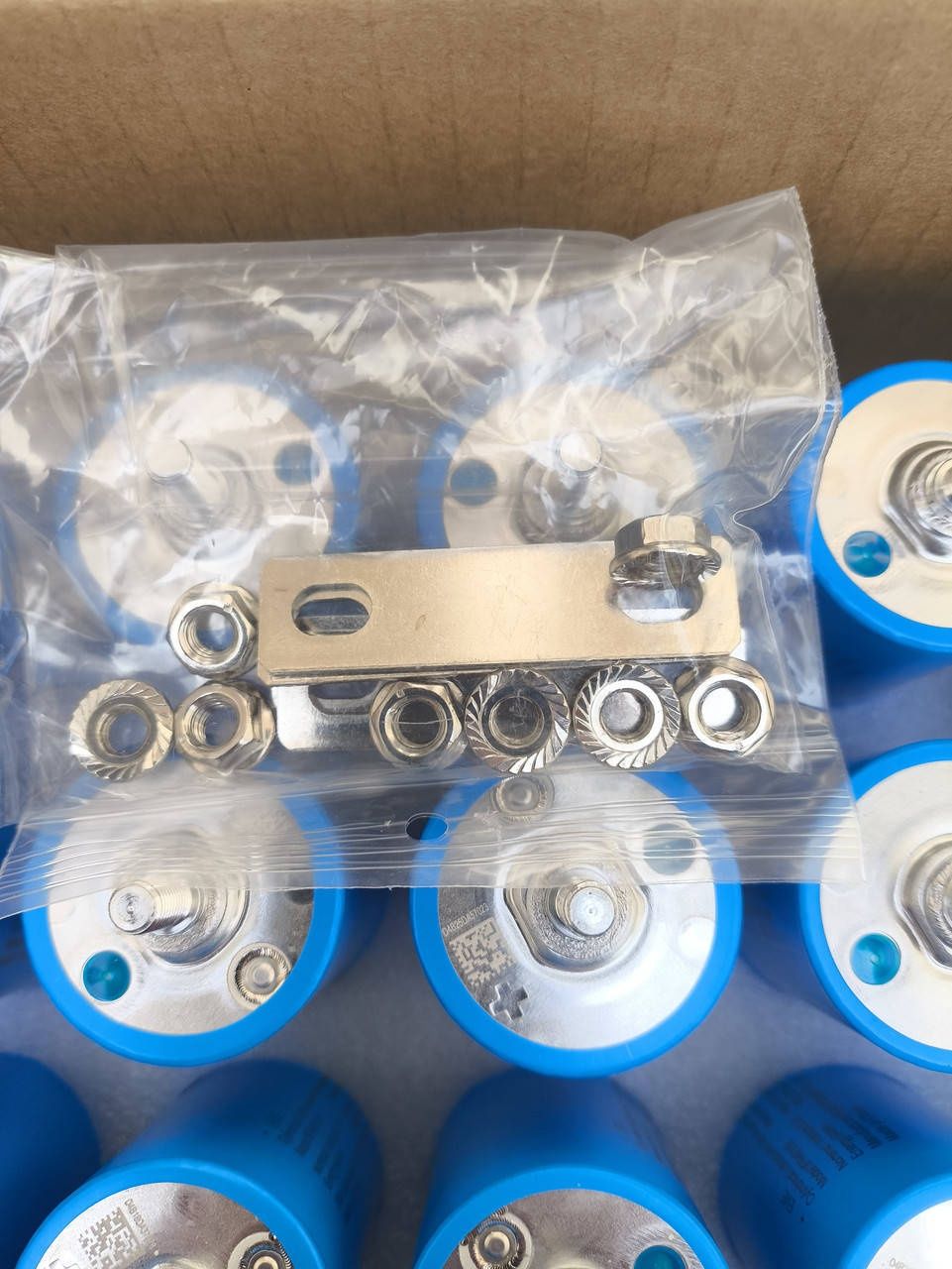 Акумулятор EVE C40 40135 LiFePo4 20Ah 3.2V