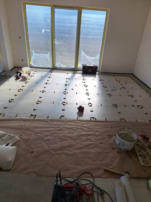 Плиточник. Плиточні роботи.