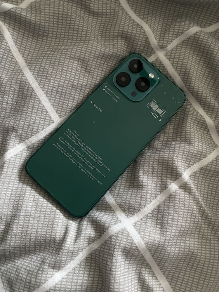 Prosty chinski telefon