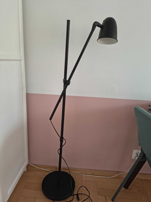 lampa podłogowa IKEA Skurup czarna