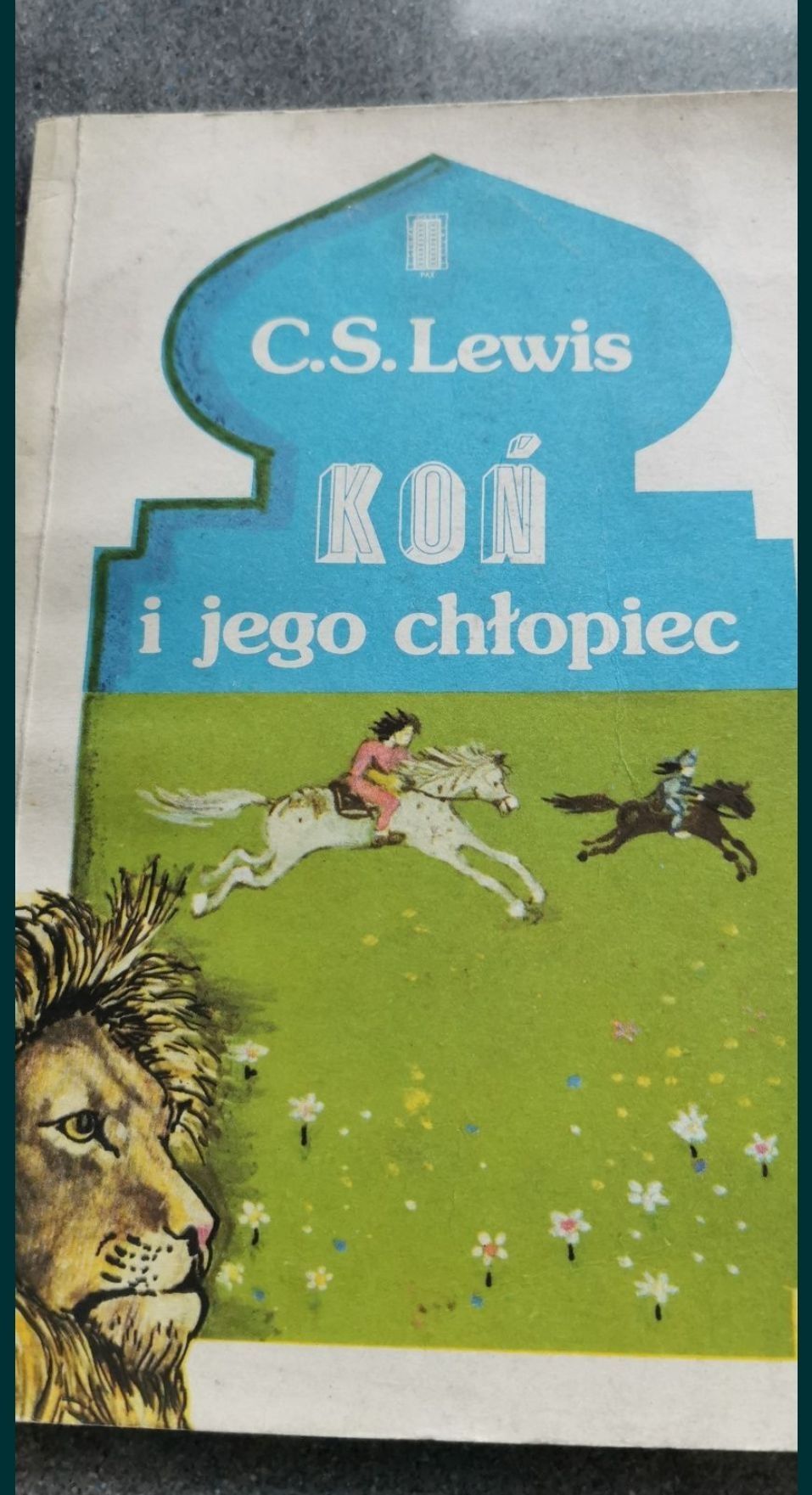 Koń i jego chłopiec 
Clive Lewis