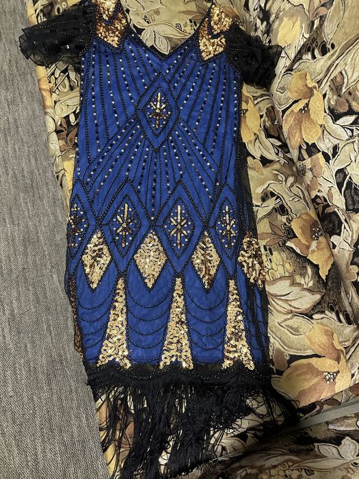 Сукня для сцени , святкова , для бальних танців . Сукня на випускний