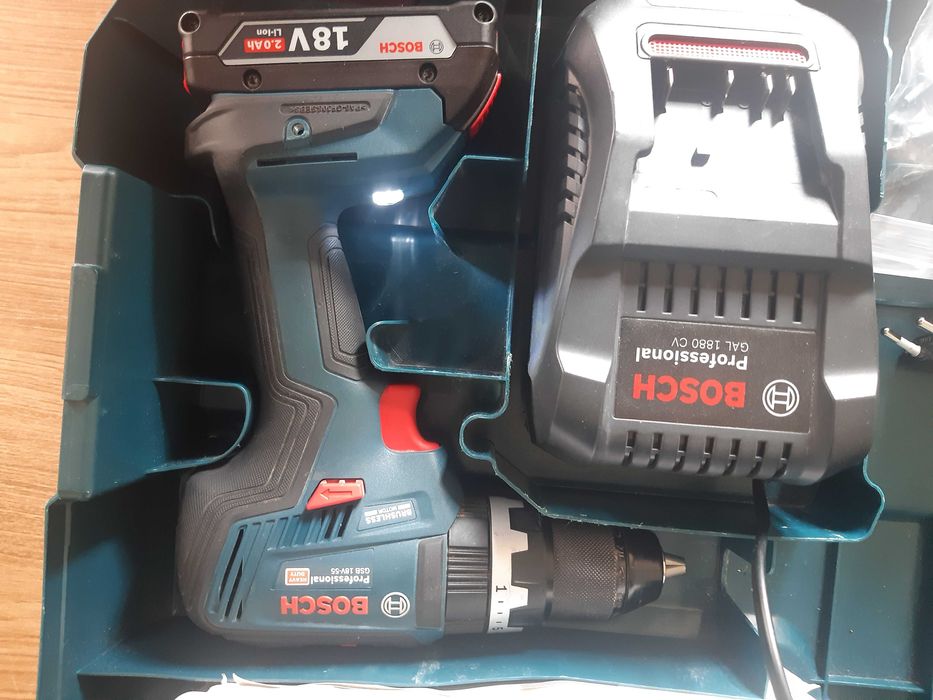 Wiertarko wkrętarka - BOSCH GSB 18V-45