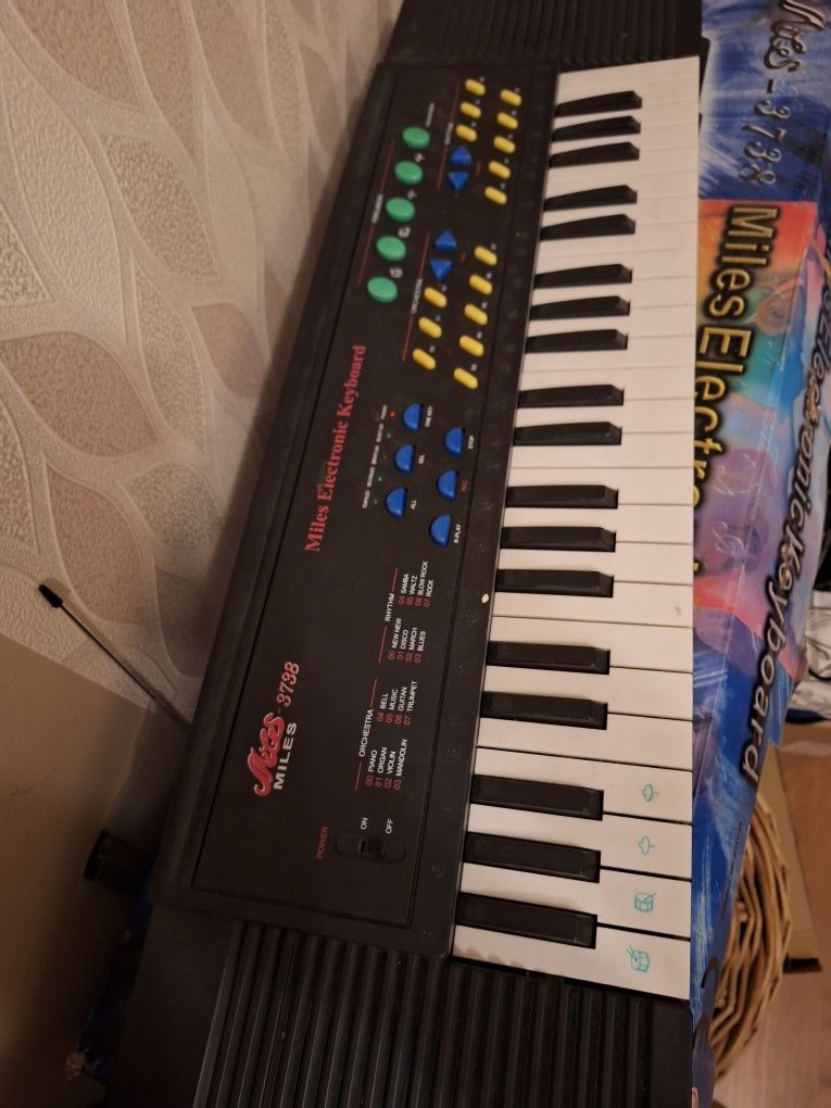 Instrument klawiszowy