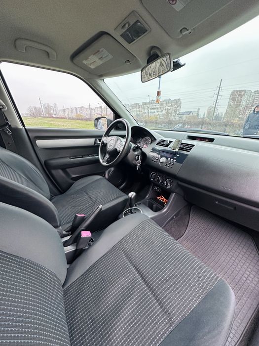Продам Suzuki Swift 2007