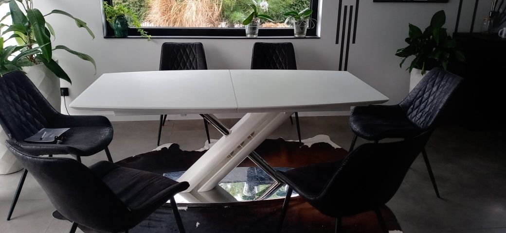 Stół rozkładany 180 białe szkło
